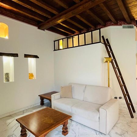 Charming Flat, Central And Close To Metro ミラノ エクステリア 写真