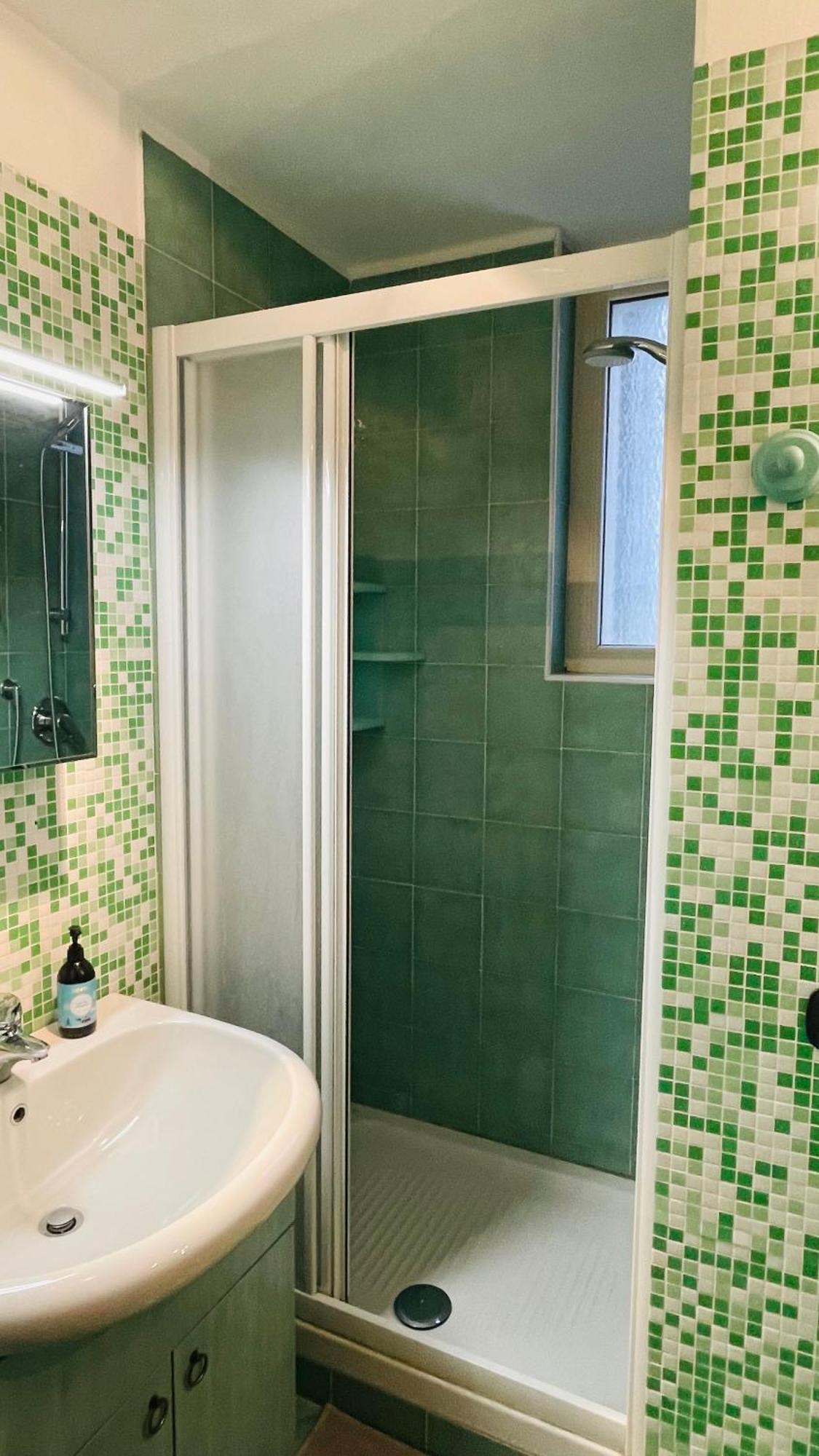 Charming Flat, Central And Close To Metro ミラノ エクステリア 写真